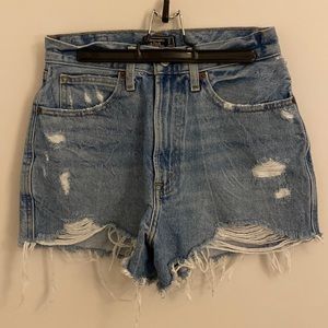Abercrombie & Fitch High rise shorts
